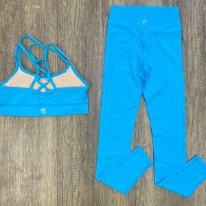 Aerosilk Top and Bottom Bundle- bright blue